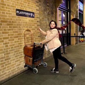 Meet your Posher, Catherine